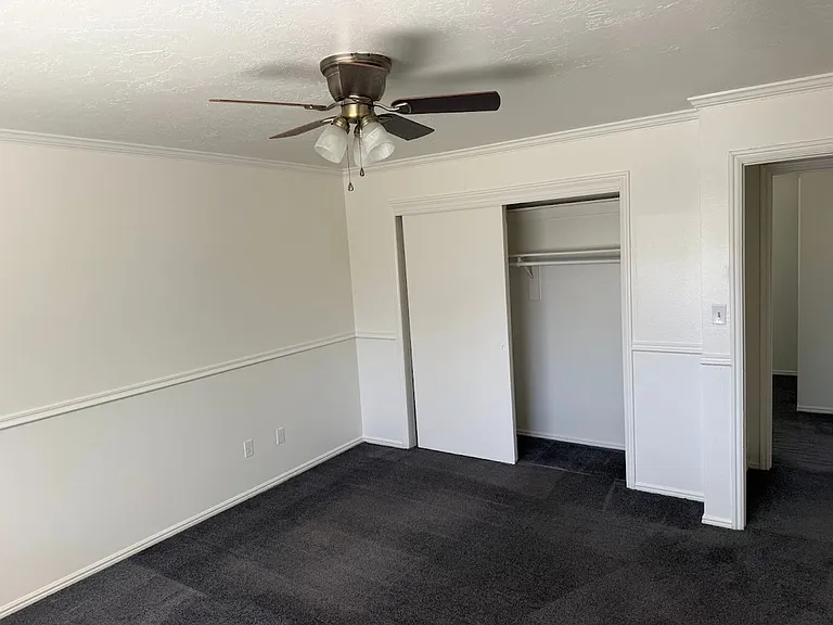 927 S 1635 W — Photo 18