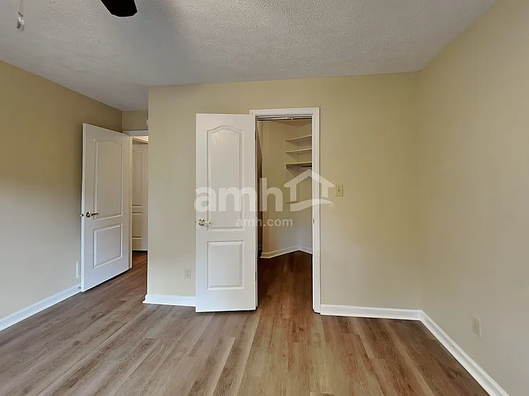 11256 Harrington Ln — Photo 9
