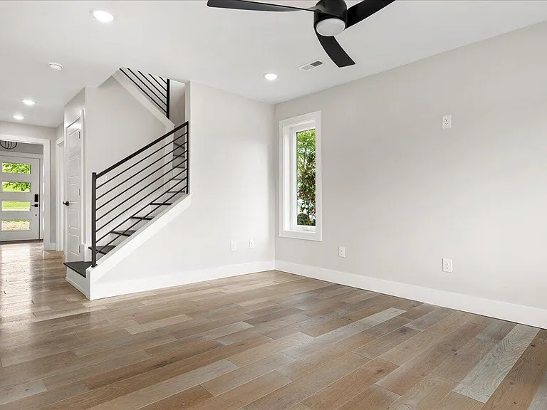 145 Crooked Creek Dr — Photo 14