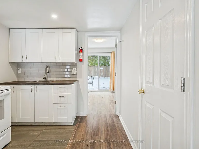 351 Winnifred Dr #EAST — Photo 7