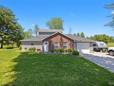 5701 Marine Rd, Alhambra, IL, 62001
