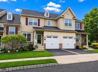 3284 Waterstone Ct, Furlong, PA 18925