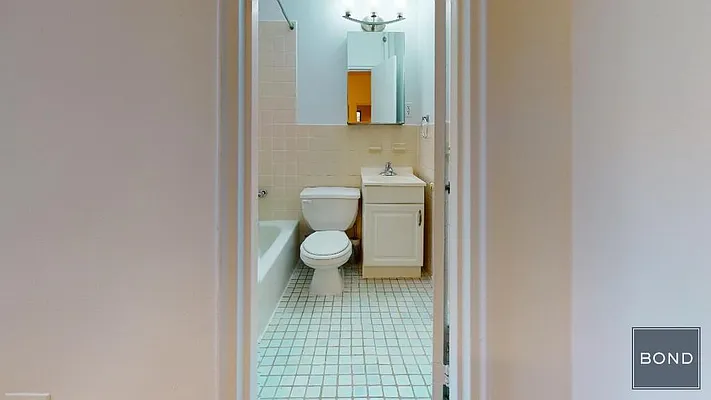 Rented by Bond New York | media 6