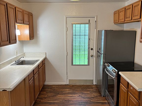 5th image of 98-1273 Hoohiki Pl APT A