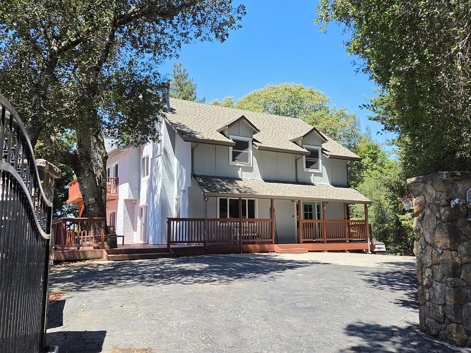 1st image of 23758 Hutchinson Rd