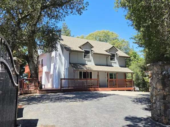 23758 Hutchinson Rd, Los Gatos, CA 95033