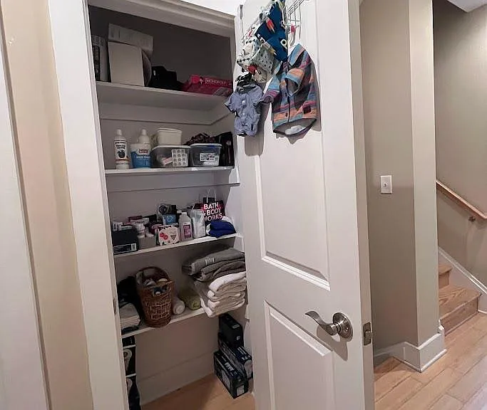 321 N Wiota St — Photo 16
