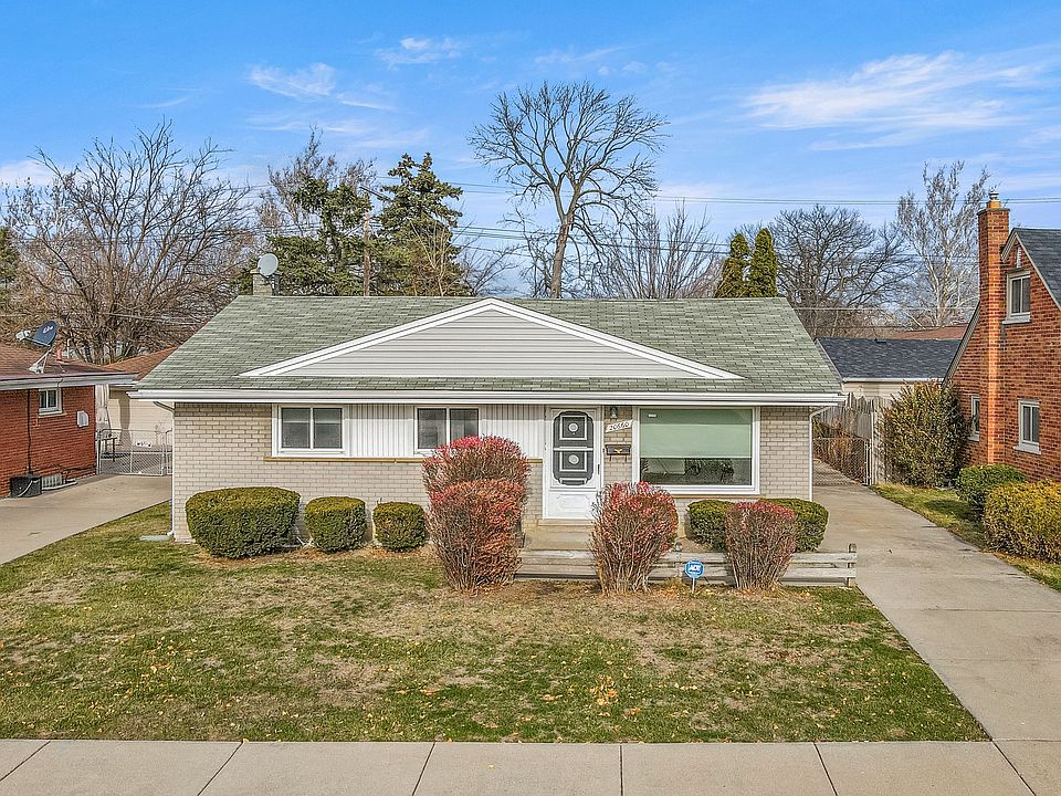 1st image of 20660 Brooklawn Dr