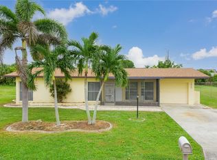 1030 SE 36th Ter, Cape Coral, FL 33904