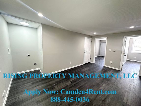 5th image of 1554 Bradley Ave