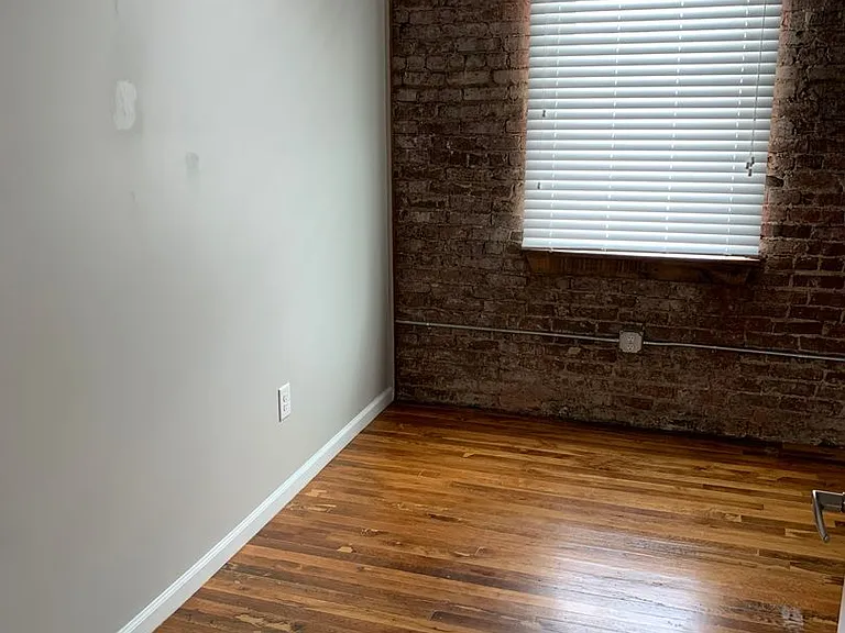 109 Pendleton St — Photo 19