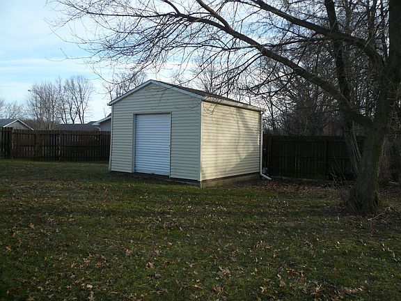 4th image of 7390 Belplane Ct