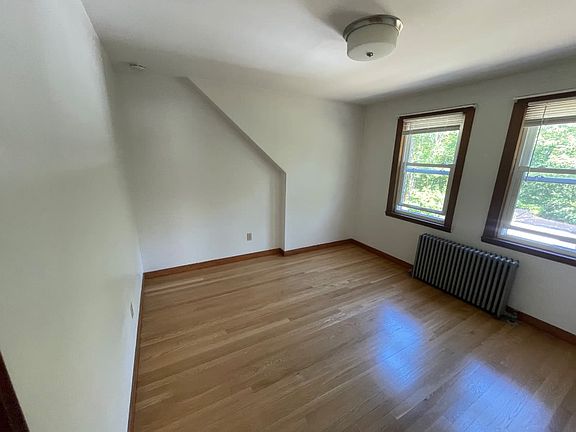 2nd image of 170 Brackett Rd #2