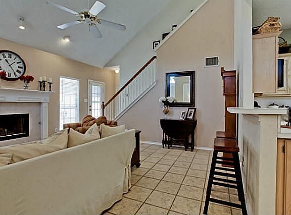 4th image of 2204 Dallas Dr
