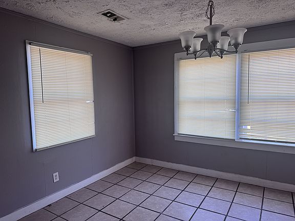 5th image of 1750 Yarbrough Streetmontgomery