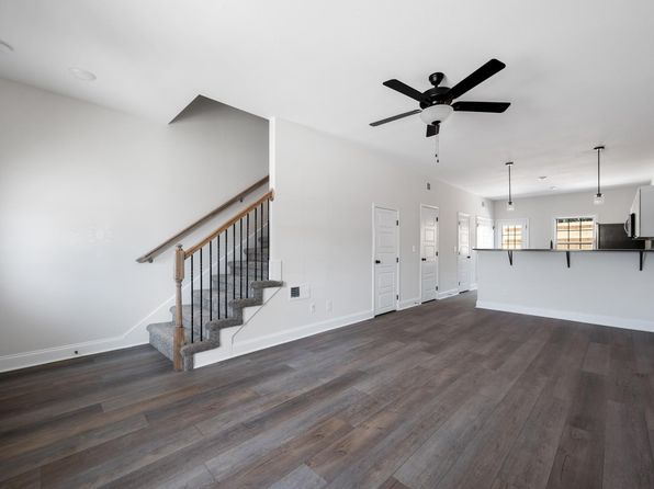 550 Peachers Mill Rd Building 2