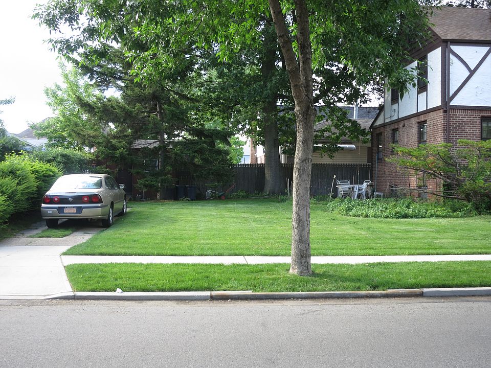 2nd image of 20811 36th Ave