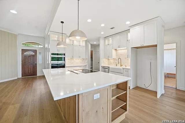 204 Tapatio Dr W — Photo 28