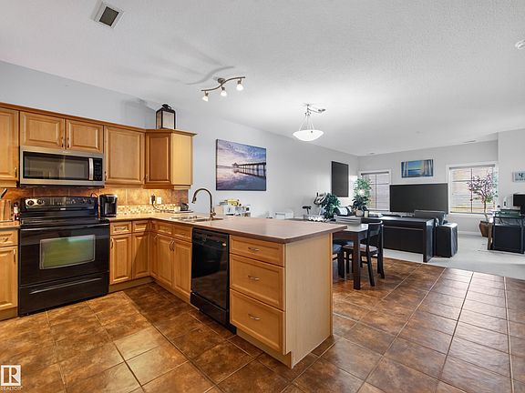 2nd image of 160 Magrath Rd NW #332