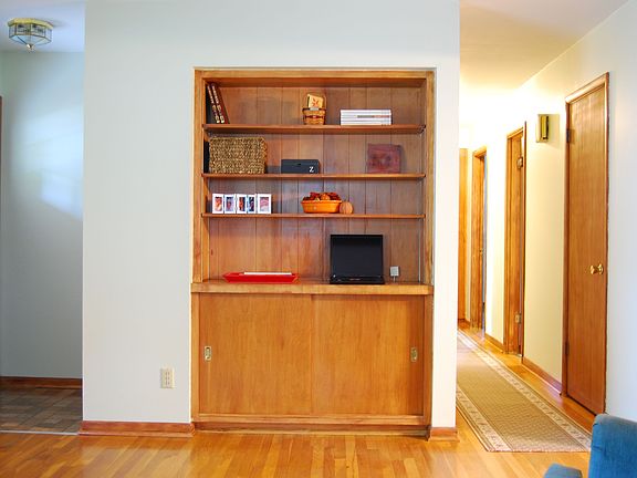 Built in bookcase