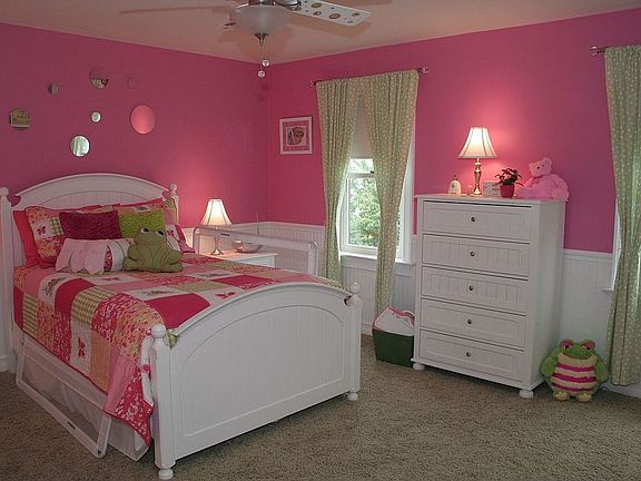 Bedroom #2, Pic 1