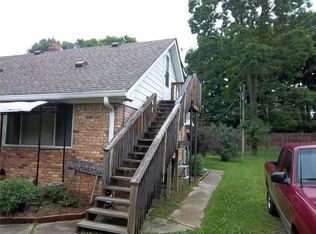 809 Riverside Dr #2, Greenwood, IN 46142