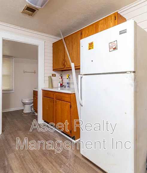 221 Hawthorne Ave #2 — Photo 23