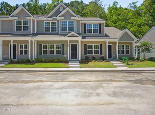 212 Admiration Ave, Beaufort, SC 29906