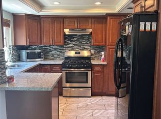 16045 Jackson Dr, Fontana, CA 92336