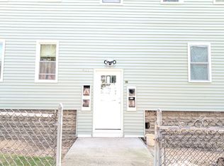 411 Carew St #2L, Springfield, MA 01104