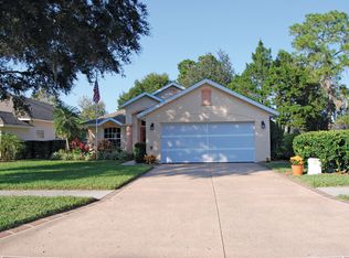 2312 Baywater Rd, Tavares, FL 32778