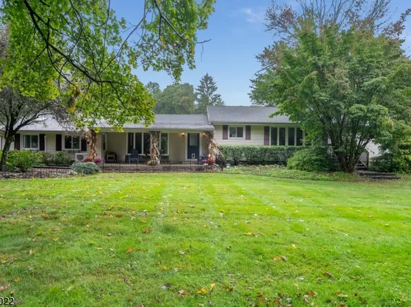 215 County Road 579, Bethlehem Twp., NJ 08804