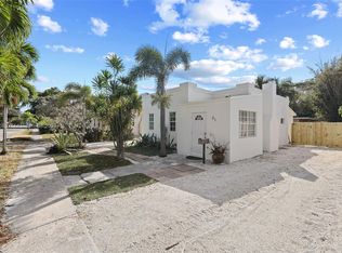 31 SW 6th St, Dania Beach, FL 33004