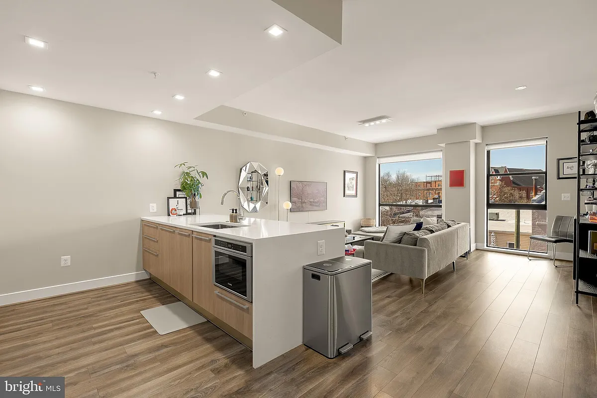 Building Photo - 1628 11th St NW #308