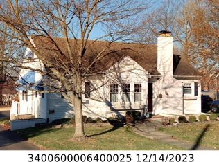 1501 Crestview Dr, Springfield, OH 45504