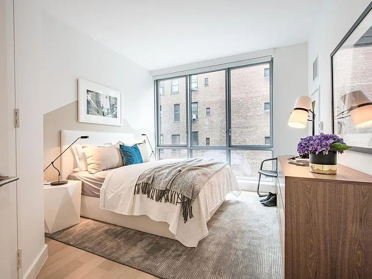 160 Madison Ave #24G — Photo 4