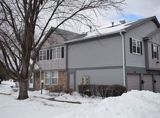 436 Muirwood Ct, Vernon Hills, IL