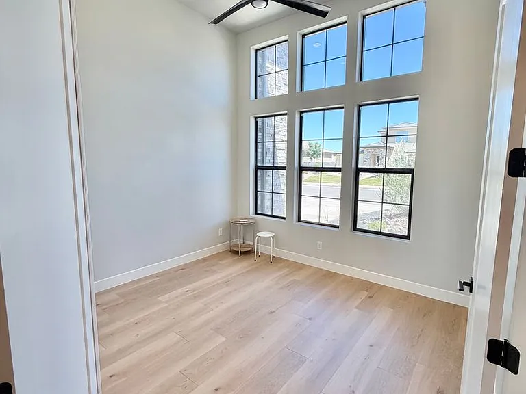 3134 E Blue Heron Dr — Photo 6