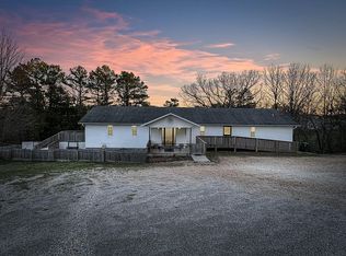 122 Frontage Rd, Eureka Springs, AR 72632