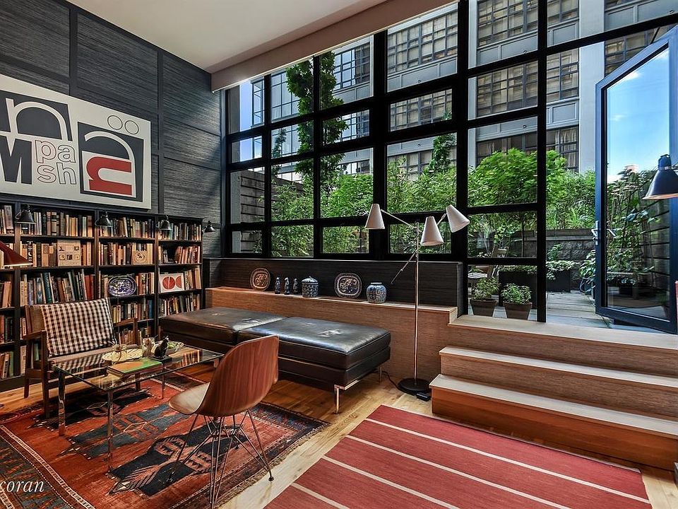 1st image of 360 Furman St APT 323