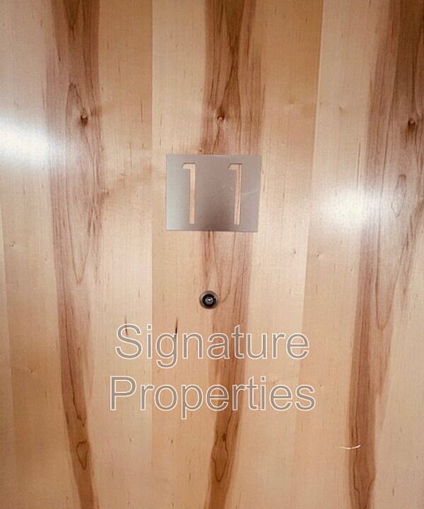 1st image of 712 High St APT 11