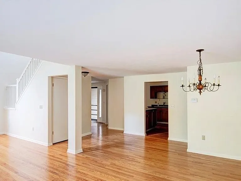4836 Huntwood Path — Photo 4