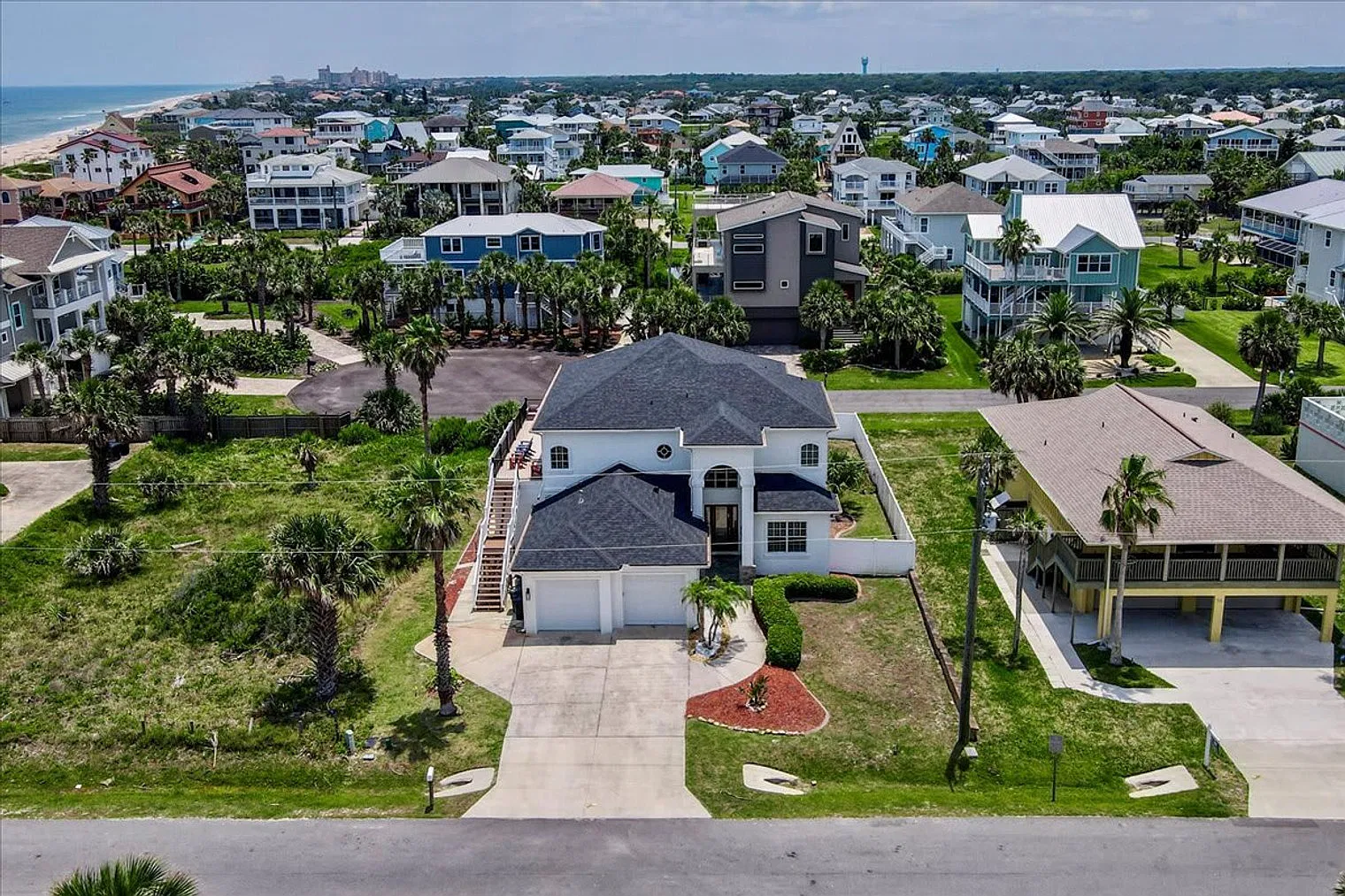 5 bed, 3.0 bath, 2992 sqft, $12,552 — Photo 4