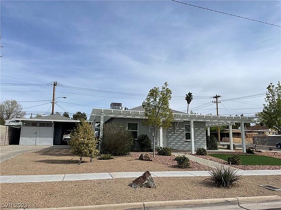 2nd image of 700 5th St Unit 700
