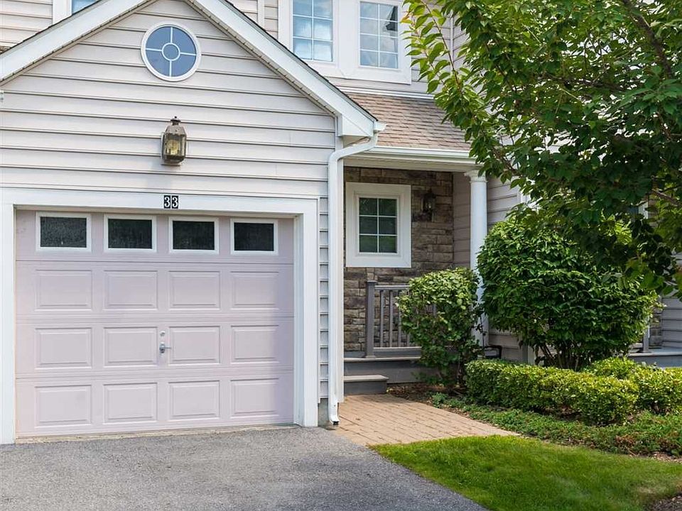 2nd image of 33 Rolling Ridge Rd