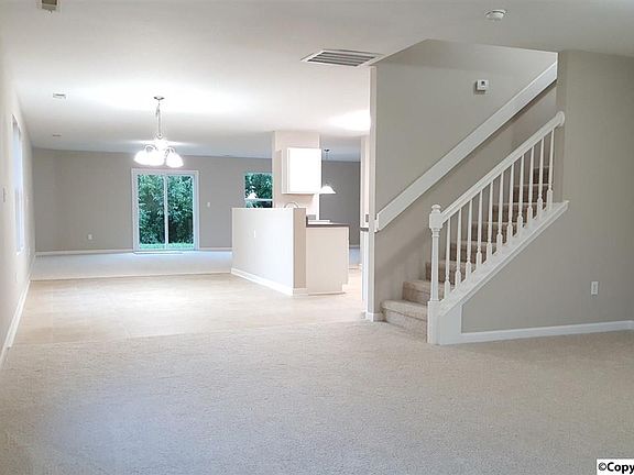 2nd image of 106 Whitestone Dr NE