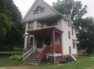 2908 Sheridan St, Detroit, MI 48214