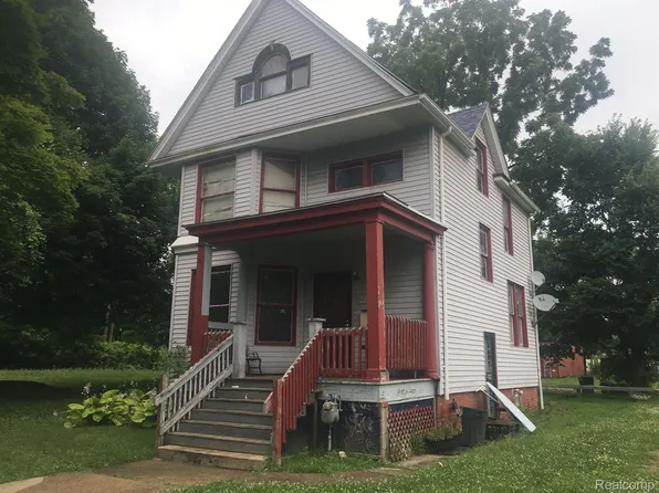 2908 Sheridan St, Detroit, MI 48214