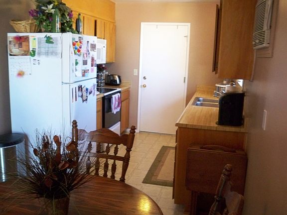 Kitchen and Dinning Room