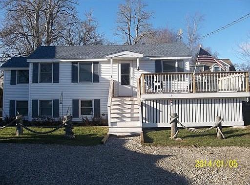 1st image of 8 Wharf Ln